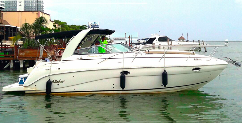 Renta de yate de lujo en Cancun sessa de 32 pies para tour de snorkel a isla mujeres y despedida de soltera RINKER-33-PIES