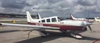 Renta de avioneta para 5 pasajeros Piper Saratoga en Cancún México charter privado