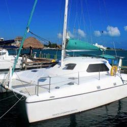 Tour de snorkel en catamaran de cancun a isla mujeres de lujo el mejor