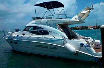 Renta de yate de lujo en Cancun sessa de 32 pies para tour de snorkel a isla mujeres y despedida de soltera SEA-LINE-45